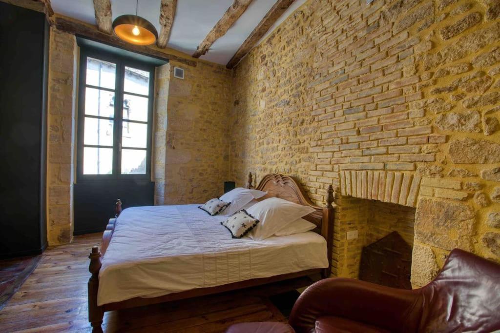 "Les Appartements De Betty A" Coeur Historique Sarlat Exterior foto