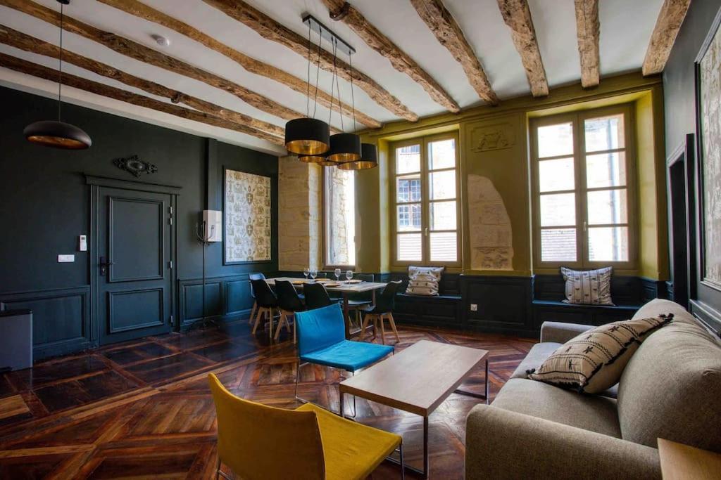 "Les Appartements De Betty A" Coeur Historique Sarlat Exterior foto